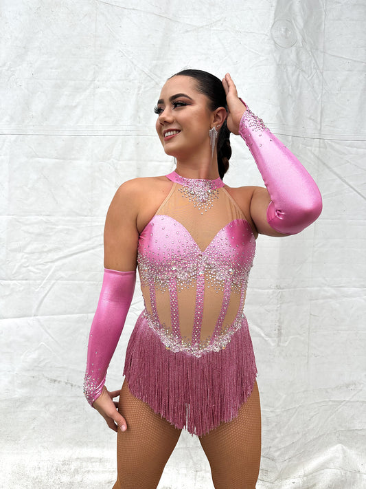 Sarah - Customisable