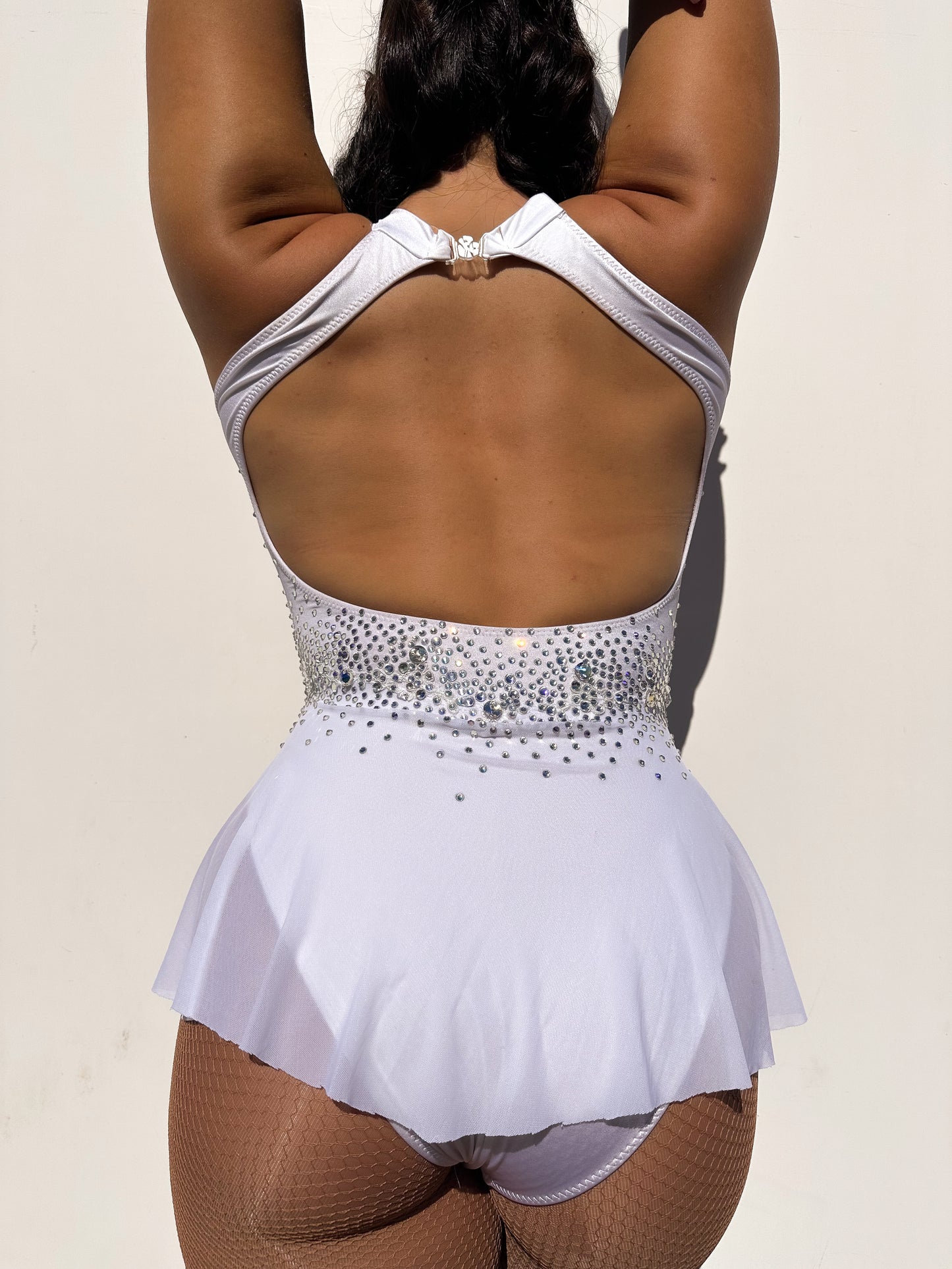 White - Ready to Wear - Medium
